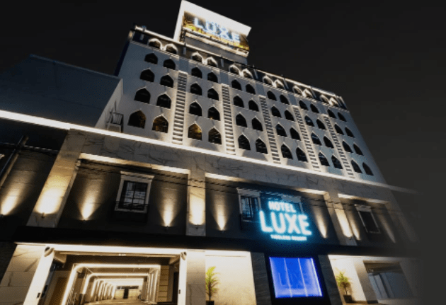 HOTEL LUXE